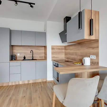 Nadmotlawie By Comfort Danzig