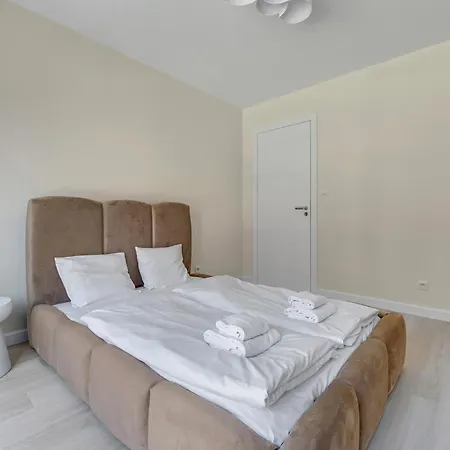 Nadmotlawie By Comfort Danzig